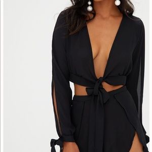 Open sleeve tie front top